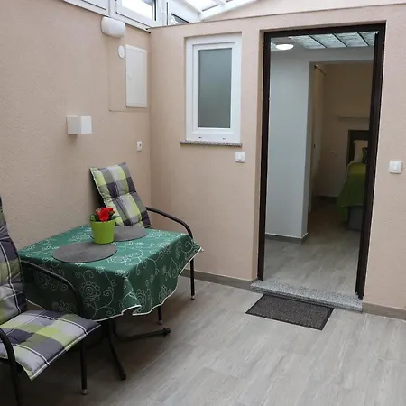 Apartments Komel Opatija Exterior photo