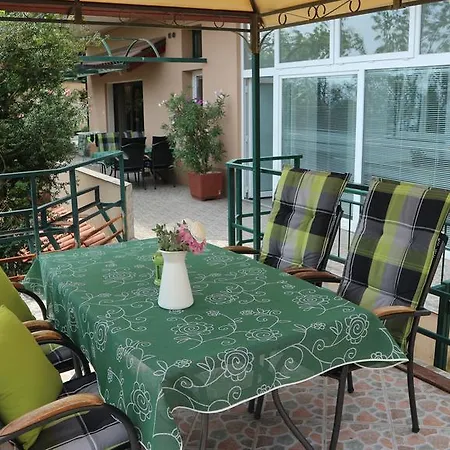 Apartments Komel Opatija Exterior photo