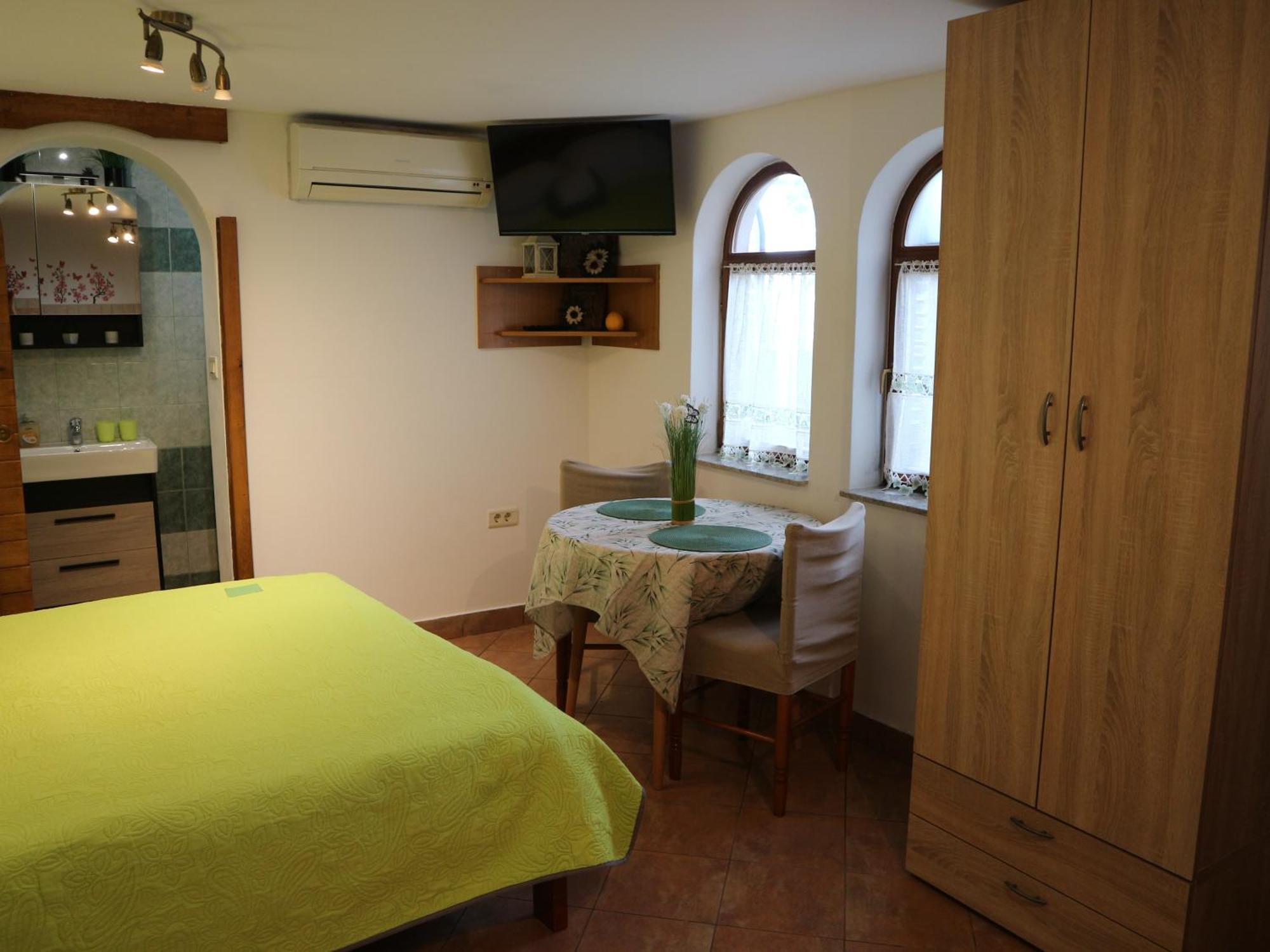 Komel Apartment