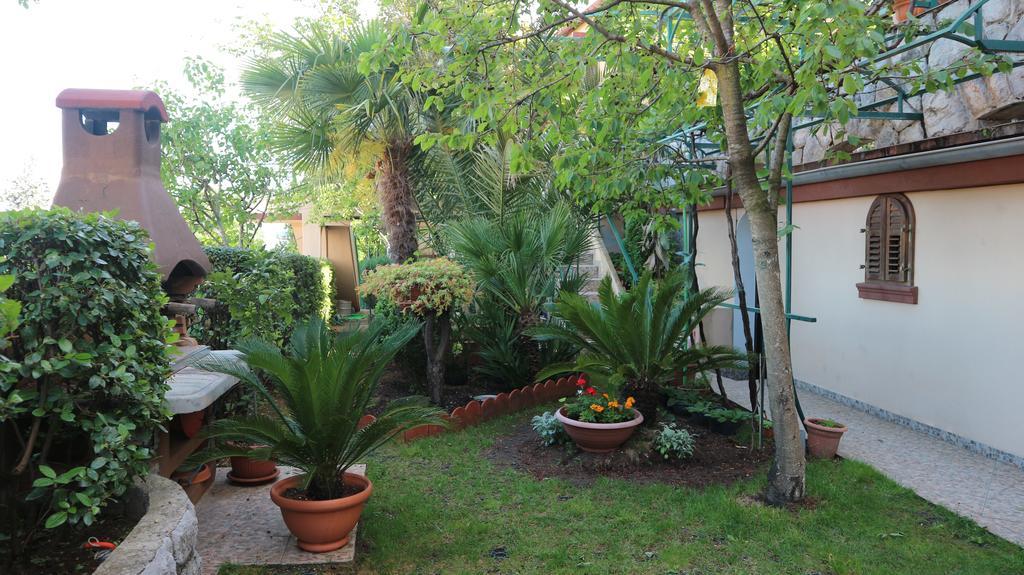 Apartment Komel Opatija