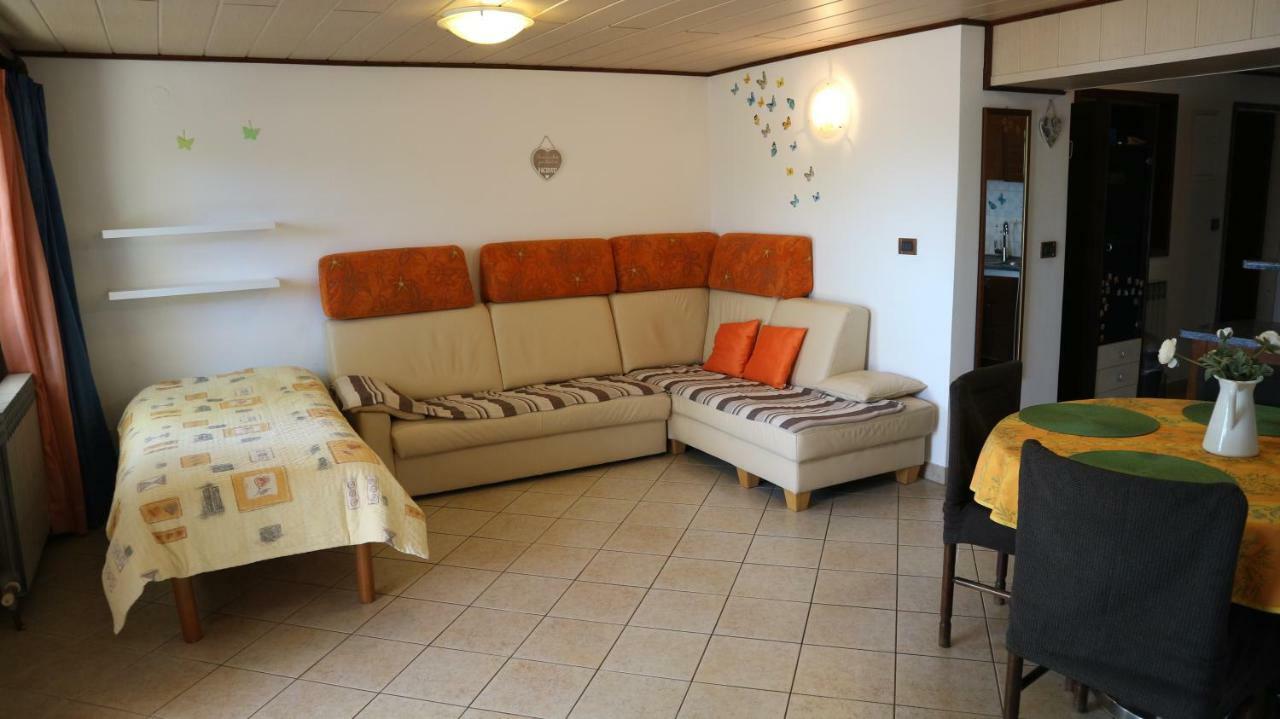 Komel Apartment